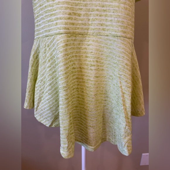 DG2 NWT Blouse Size Small - Picture 2 of 7